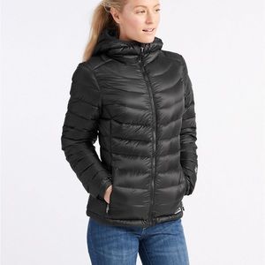 L.L. BEAN Ultralight 850 Down Jacket